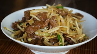 StirFry Beef With Bean Sprouts  A Typical Dish of Chinese Cuisine  Morgane Recipes [upl. by Arocahs]