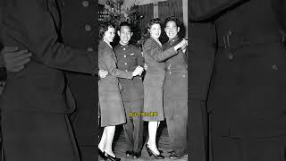 1945年圣诞节，新一军军官与盟军女兵跳舞联欢。历史 老照片 历史人物 [upl. by Heim]