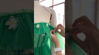 Making a corset daisy green midi dress dress sewing fashion prom wedding corset [upl. by Glenine]