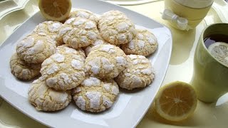 Biscotti morbidi al Limone  Ricetta di Natale [upl. by Ahsenac]