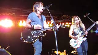 Keith Urban quotWe Were Usquot feat Lindsay Ell Live  The Great Allentown Fairgrounds [upl. by Marissa142]