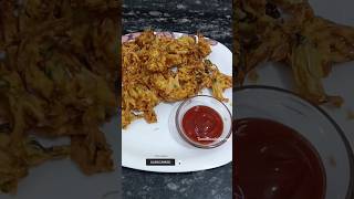 Pyaaz ke Pakode प्याज़ के पकौड़ेPakodapyaazkapakoda [upl. by Llywellyn]