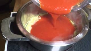 Kochen kann so einfach sein  Tomatensoße schnell und einfach zubereitet [upl. by Ahseetal]