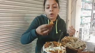 Tawa chicken and fry chicken in EAST DELHI tawachickennonvegfood [upl. by Anaiv]