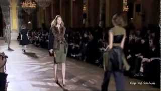 Dries Van Noten ✰ FallWinter 20102011 Full Edited Show [upl. by Ping95]