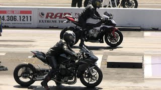 Kawasaki H2 vs R1 Yamaha  drag racing [upl. by Heathcote]