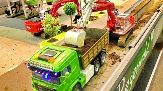 FANTASTIC RC CONSTRUCTION SITE IN SCALE 116 WITH AMAZING RC MODEL MACHINES [upl. by Eylhsa]