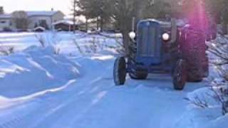 Fordson Major V8 Detroit Diesel 71 [upl. by Ashley174]