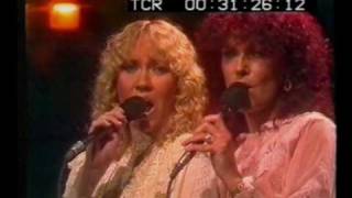 ABBA Summer Night City FULL VERSION LIVE Dick Cavett Meets ABBA April 1981 [upl. by Orvan226]