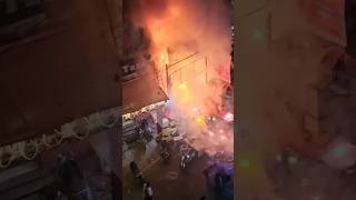 Patakha shop burning or log apas me lotpot ho gaye shorts ytshorts diwalifirework viralvideo [upl. by Aanas]