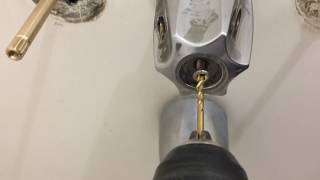 como sacar un tornillo quebrado o barrido easy screw removal HD [upl. by Ashmead855]