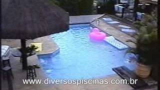 Instalação do vinil em uma piscina diversospiscinascombr [upl. by Anhavas455]