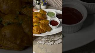 Potato frittersalu k pakoryFor complete recipe visit ​⁠snskitchenette viralshorts viralvideo [upl. by Witt]