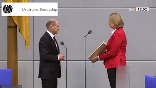 Olaf Scholz als Bundeskanzler vereidigt [upl. by Borek917]