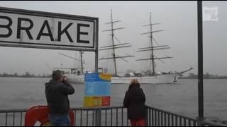 Gorch Fock steuert auf Werft zu [upl. by Blisse830]