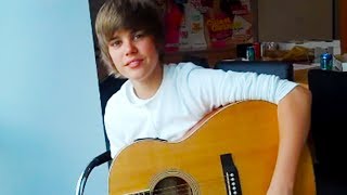 Justin Bieber 2009 15 years old quotLonely Girlquot Acoustic at Seventeen Magazine [upl. by Daniele]