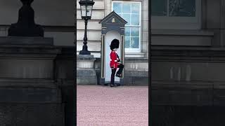 Changing of the guard Buckingham Palace [upl. by Elsinore]