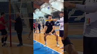 Volleyball Players reaction drill [upl. by Demeter867]