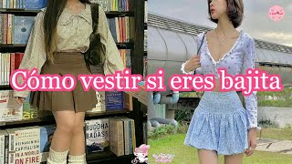 Cómo vestir si eres bajita tips de moda y belleza  trucos para lucir más alta y delgada 🍓 [upl. by Stoll]