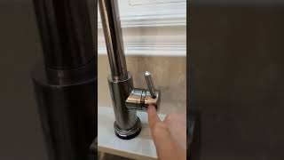 Delta Touch Kitchen Faucet 9159TDST Demo amp Review [upl. by Timothee]