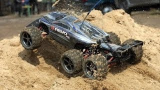 Traxxas ERevo 116 6X6 Part 2 [upl. by Petromilli150]