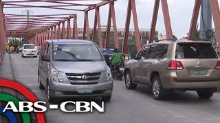 TV Patrol Matinding trapiko inaasahan sa pagsara ng Rockwell bridge [upl. by Clem13]