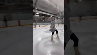 Trying out a new spin figureskating iceskate youtubecommunity youtubeshorts [upl. by Cobb]