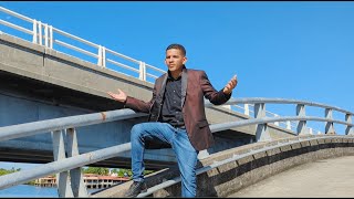 UN DIA ALA VEZMUSICA CRISTIANA OFFICIAL VIDEO [upl. by Harsho436]