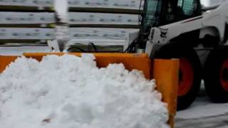 Bobcat S850 Plowing Snow Kitchener Waterloo Machinability 1016 [upl. by Rees801]