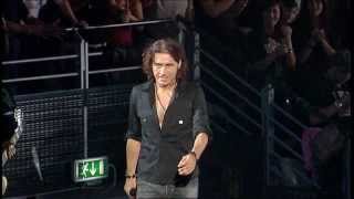 Ligabue  Gli ostacoli del cuore live [upl. by Atterbury473]