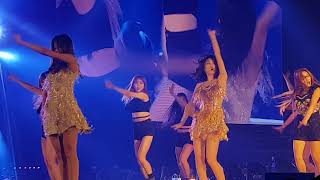 Twiceland in SG  Jihyo MoMo Tzuyu  Beyonces End of Time [upl. by Caro]