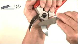 FELCO sharpening  onehand [upl. by Ovid901]