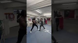 BAKI EN SPARRING BOXE ANGLAISE CHAMSOUDINOV [upl. by Tterb532]