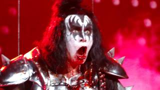 Gene Simmons Spitting Blood in Austin Tx 1242009 [upl. by Elletnohs]