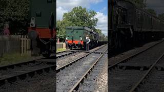 GWR hall 6989 ‘whitewick hall’ arriving into Sheffield Park station the bluebell railway [upl. by Bigner]