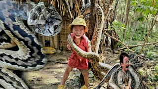 Orphan boys journey to find his sister was very difficult amp he encountered a dangerous giant snake [upl. by Rosy]