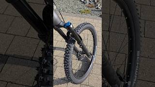 How to lock your FOX FORK 36 🦊🔒 cubebikes fox fork new howto lock mtb cube ebike cycling [upl. by Esinaj]