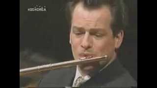 EMMANUEL PAHUD Poulenc Flute Sonata 2 mov [upl. by Uyekawa]