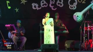 PEEDENA GOYAME BY USHANI KARAVITA ASI DISI GEE DUBAI 2014 [upl. by Atsirtal]