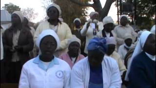 Zimbabwe Catholic Ndebele Songs  INkosi Ingithumile [upl. by Dnalel]