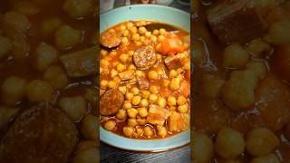 Receta fácil de GARBANZOS GUISADOS Potaje de garbanzos ligero y sano [upl. by Daggett938]