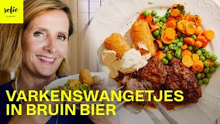 Varkenswangetjes met bruin Leffe bier worteltjes erwtjes en kroketjes 😋  Sofie Dumont [upl. by Aholah]