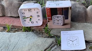 Peakeep Non Ticking Analog Alarm Clock [upl. by Nalepka350]