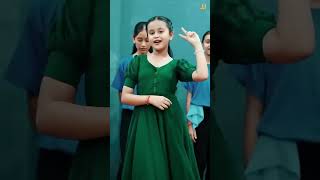 Lazai lagyo harya vui tira dance nepalisong sister dancer nepali shortvideo trending music [upl. by Kanor904]