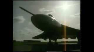 Avro Vulcan Bomber XH558  Last Flight  March 1993 [upl. by Sonny]