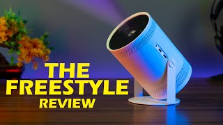 Samsung The Freestyle  un videoproiector SMART portabil Review in Limba Romana [upl. by Lehcim]