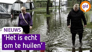 VAKANTIE van deze campinggasten valt COMPLEET in het WATER [upl. by Stoller537]