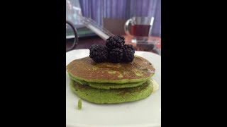 Hot cakes de avena con espinacas [upl. by Asylla]