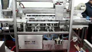 MASINA ZA ZATVARANJE PLASTICNE AMBALAZE  Tray Sealing Machine [upl. by Gabler]