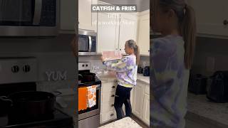 DITL OF A WORKING MOM  CATFISH amp FRIES cooking workingmomslife dinner momtok momlife fyp [upl. by Antonino]